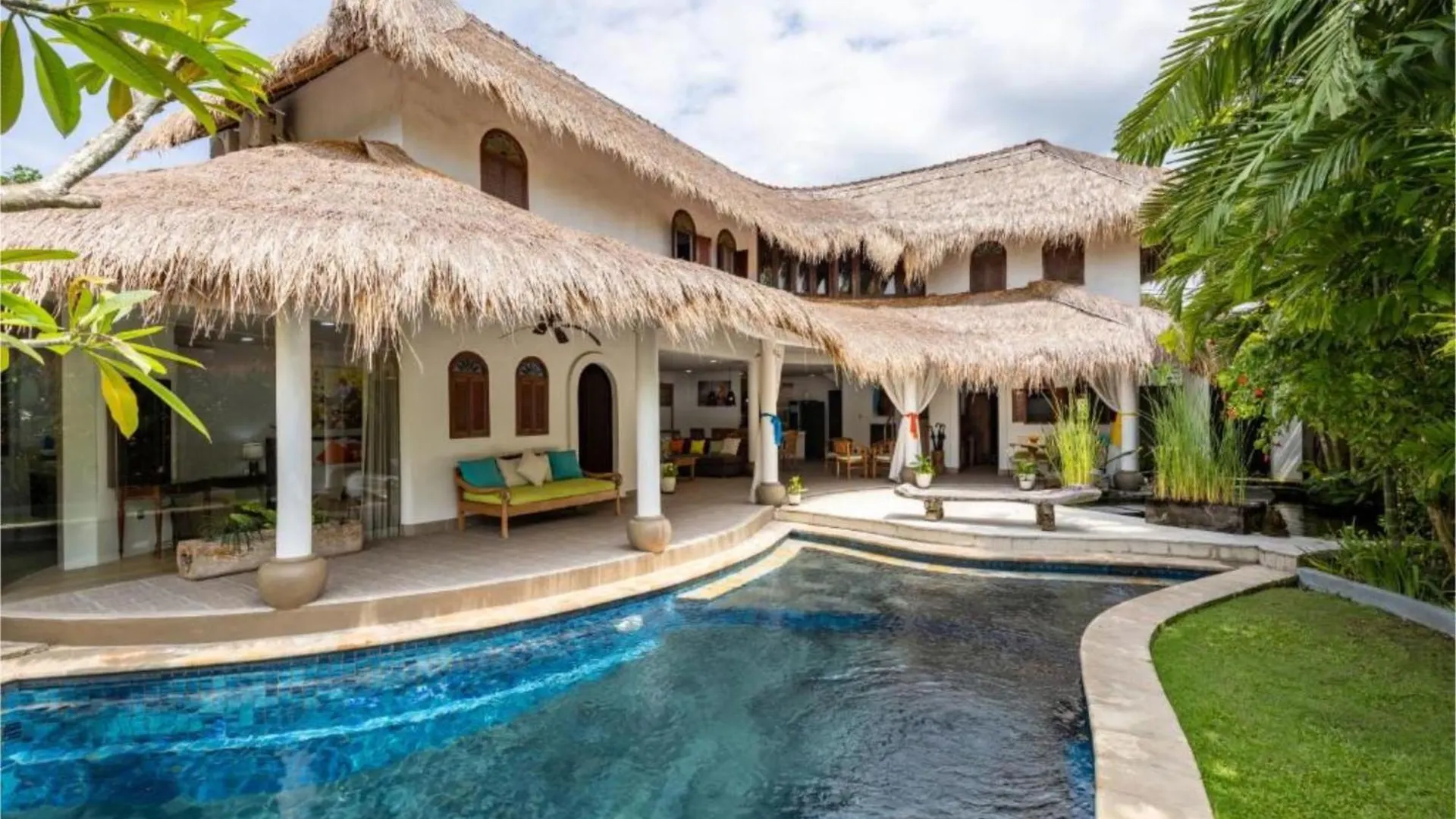 House Lizard 3 Bedroom Private Pool Villa An04 Kerobokan